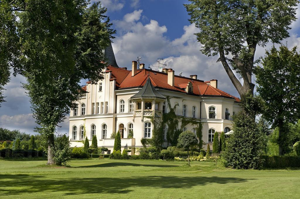Palac Brzezno Spa & Golf Oborniki Slaskie Luaran gambar