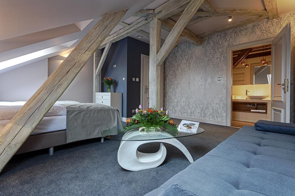 Palac Brzezno Spa & Golf Oborniki Slaskie Bilik gambar