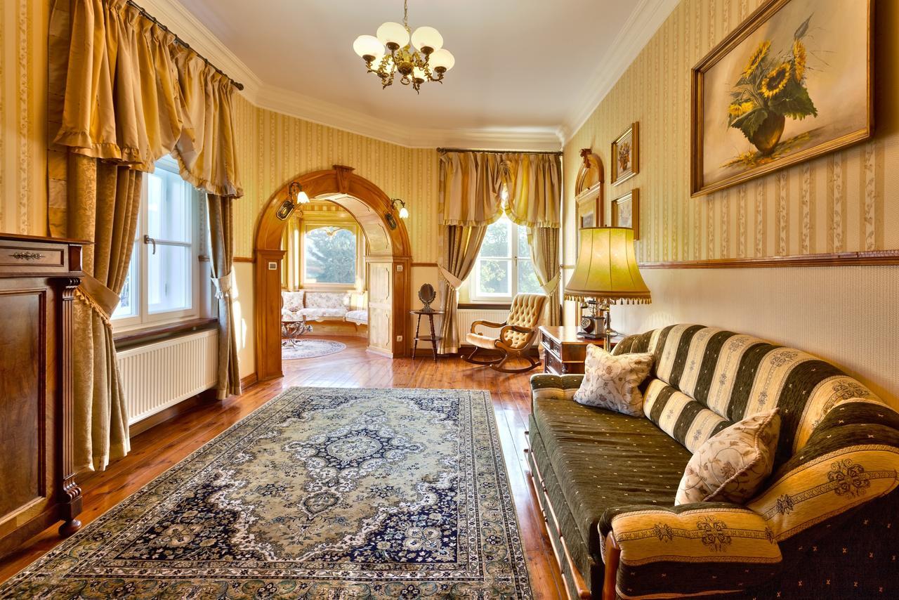 Palac Brzezno Spa & Golf Oborniki Slaskie Luaran gambar