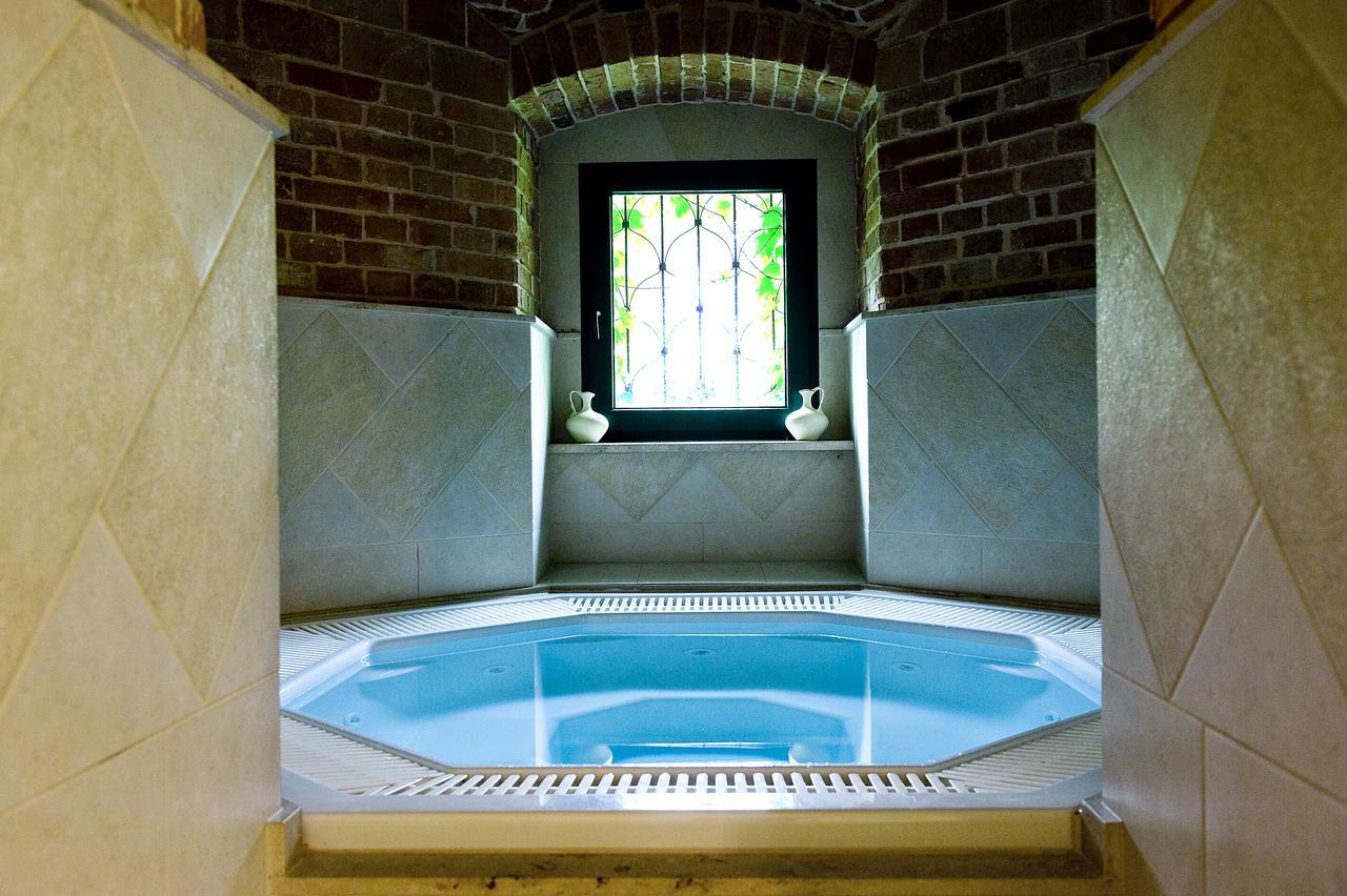 Palac Brzezno Spa & Golf Oborniki Slaskie Luaran gambar